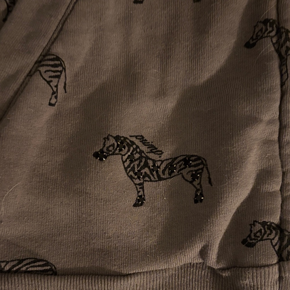 Gray Hoodie with Zebra Print - Picture 4 of 4